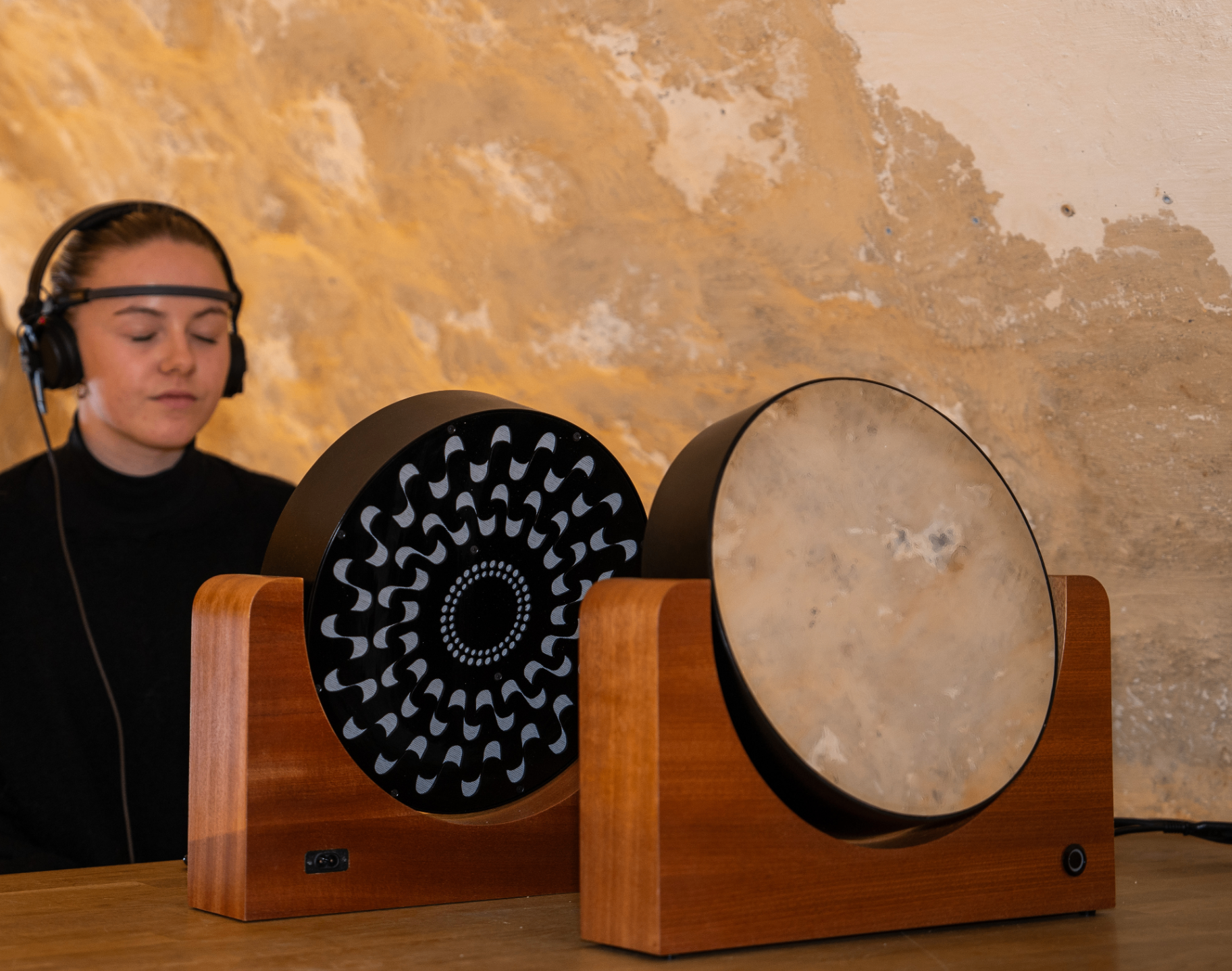 Alpha Wave Experience | Immersive Light & Sound Art | ATOM